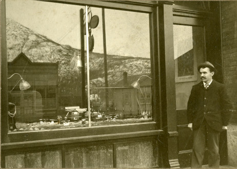 Nelson Optometry back in the day